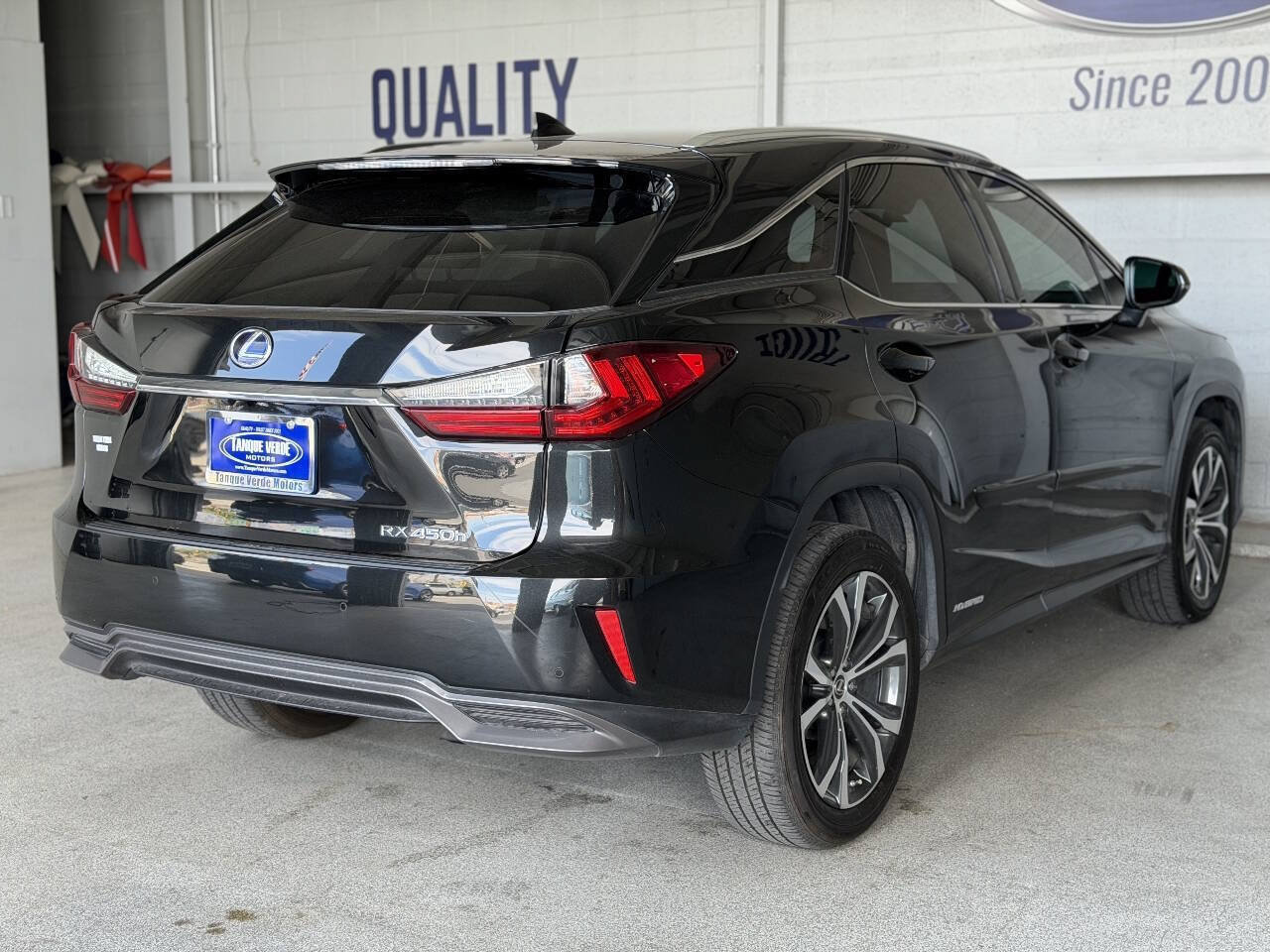 Used 2018 Lexus RX 450h AWD w/ Premium Package image 6