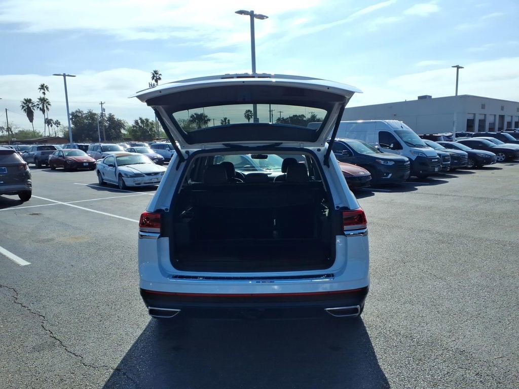 Used 2023 Volkswagen Atlas SE image 20