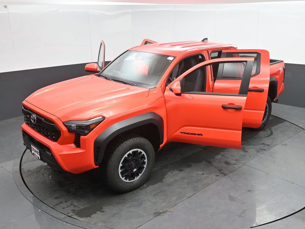 Used 2024 Toyota Tacoma TRD Off-Road AWD/4WD image 50