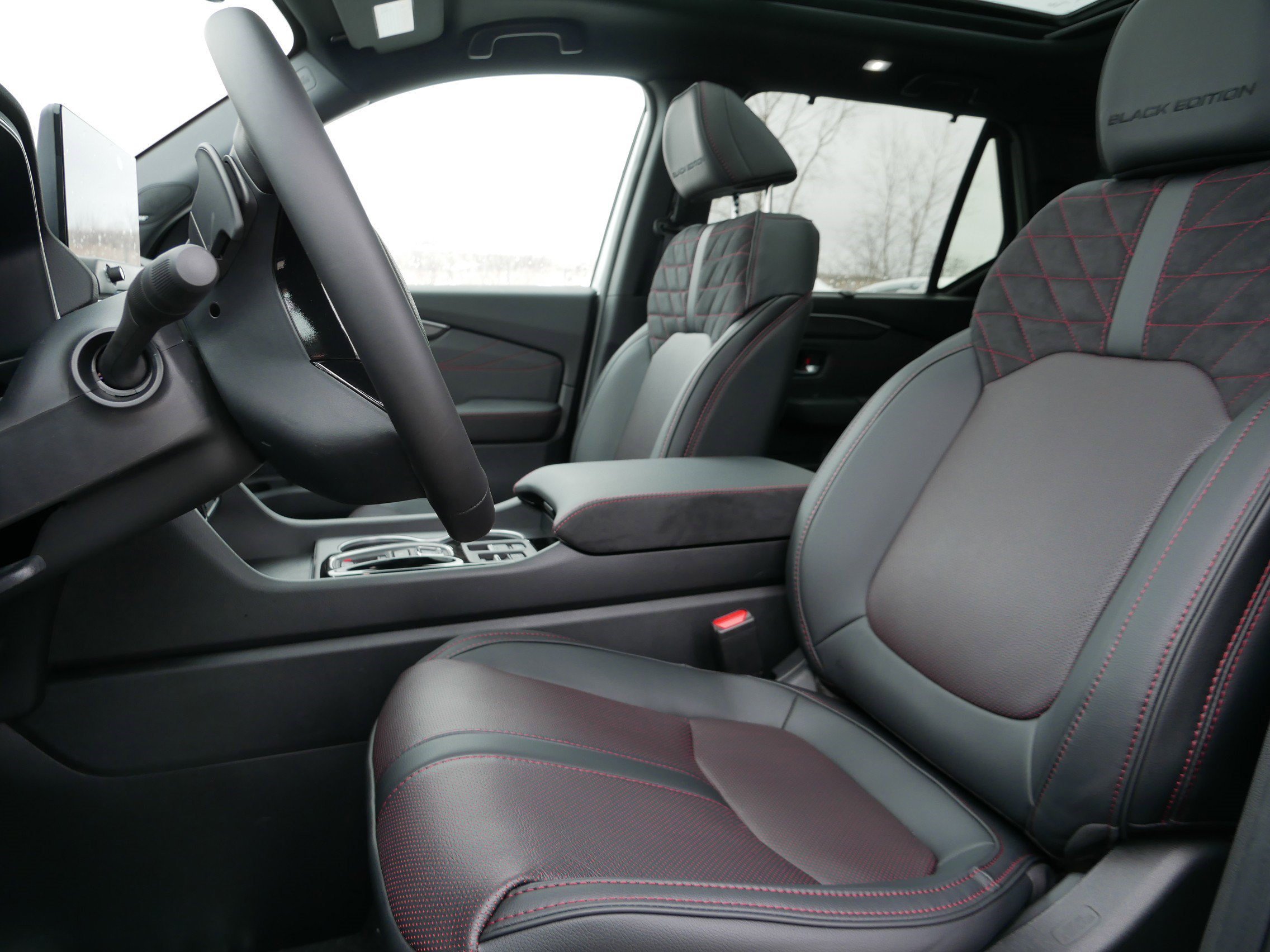 New 2026 Honda Pilot Black Edition image 9