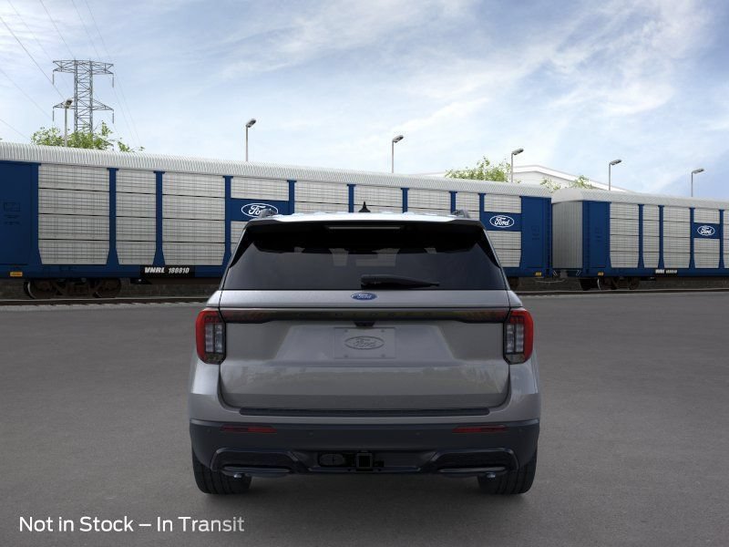 New 2026 Ford Explorer ST-Line w/ ST-Line Street Pack RWD image 20