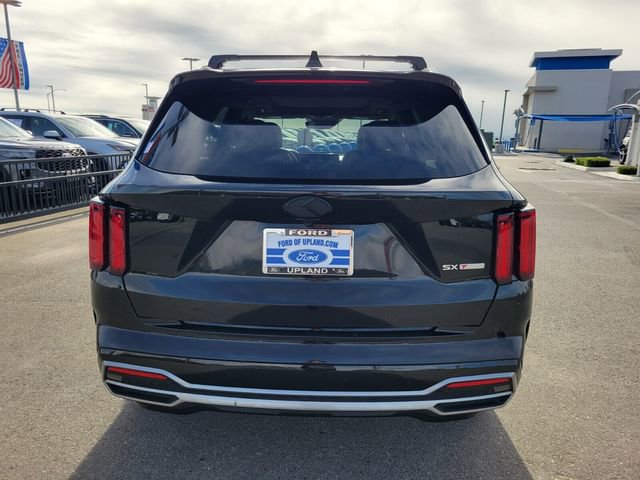 Used 2021 Kia Sorento SX image 5