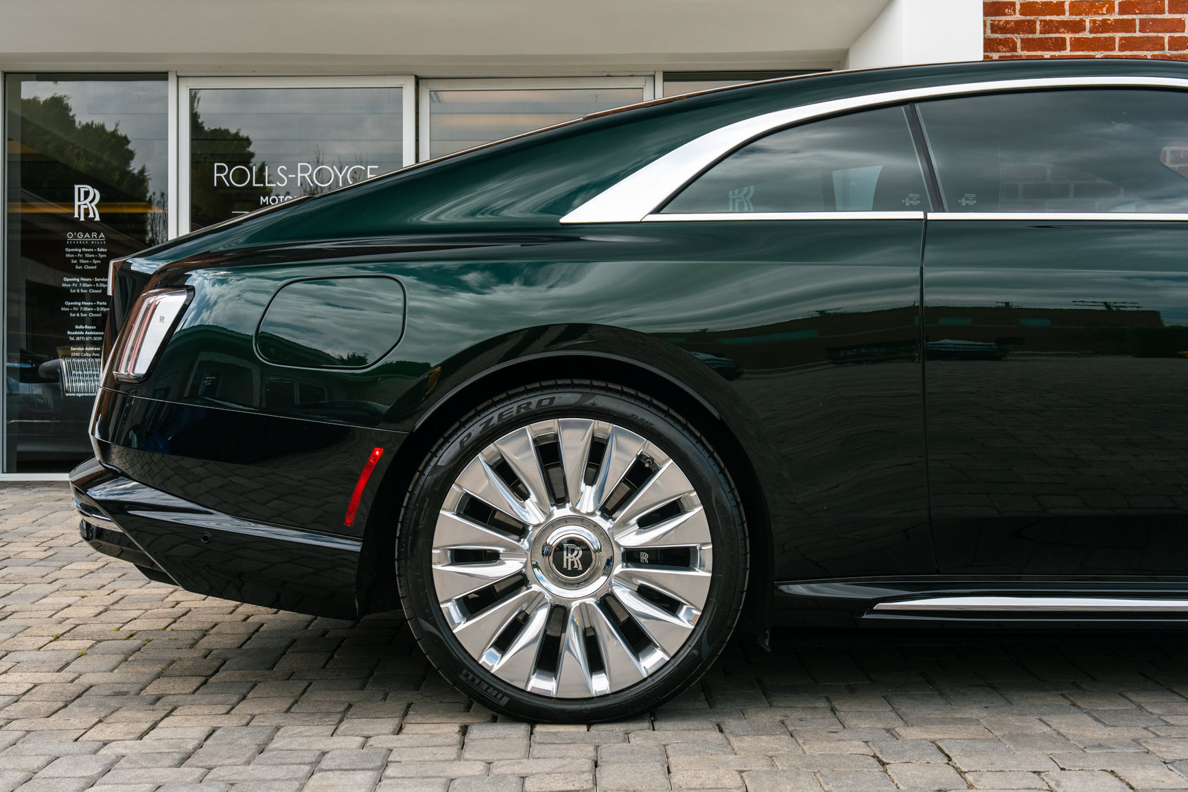 Certified 2024 Rolls-Royce Spectre w/ Spectre Launch Package AWD/4WD image 41