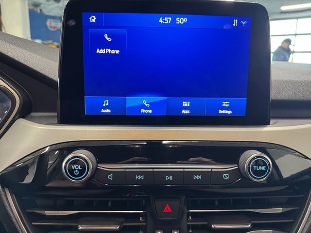 Used 2020 Ford Escape SE image 18