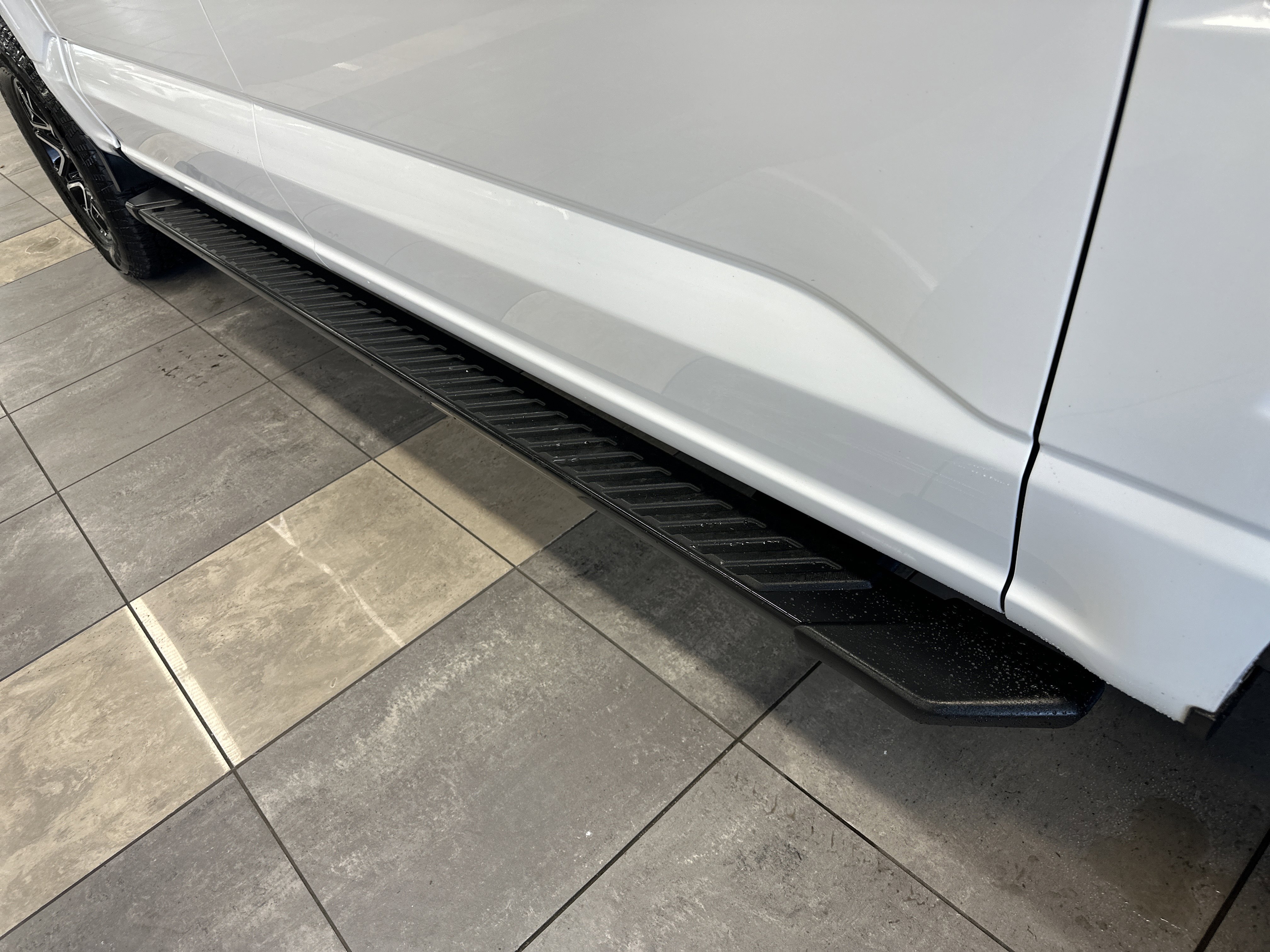 Used 2023 Ford F150 XLT w/ Equipment Group 302A High image 7