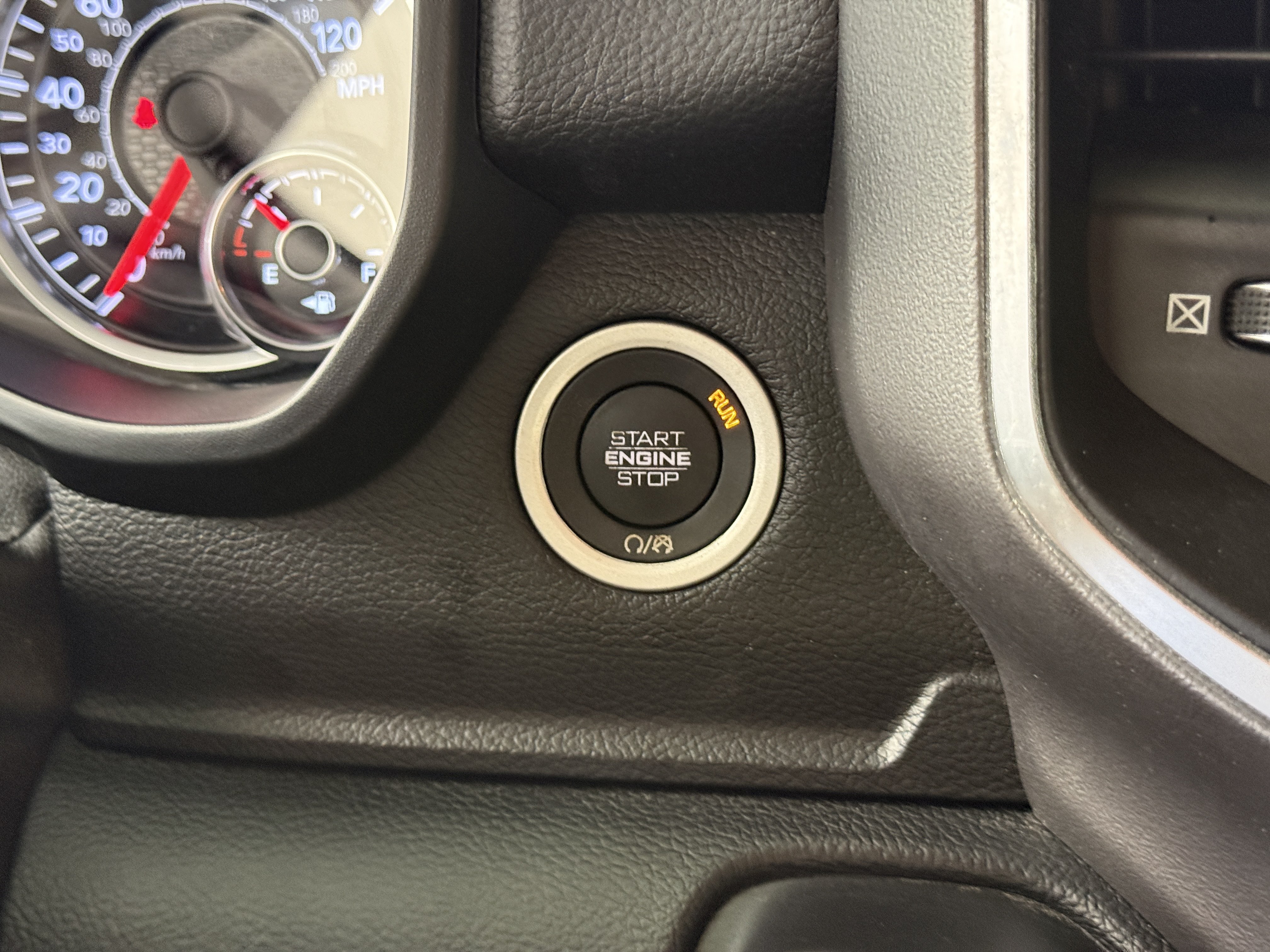 Used 2020 RAM 1500 Big Horn RWD image 29