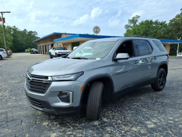 Certified 2023 Chevrolet Traverse LT FWD image 13