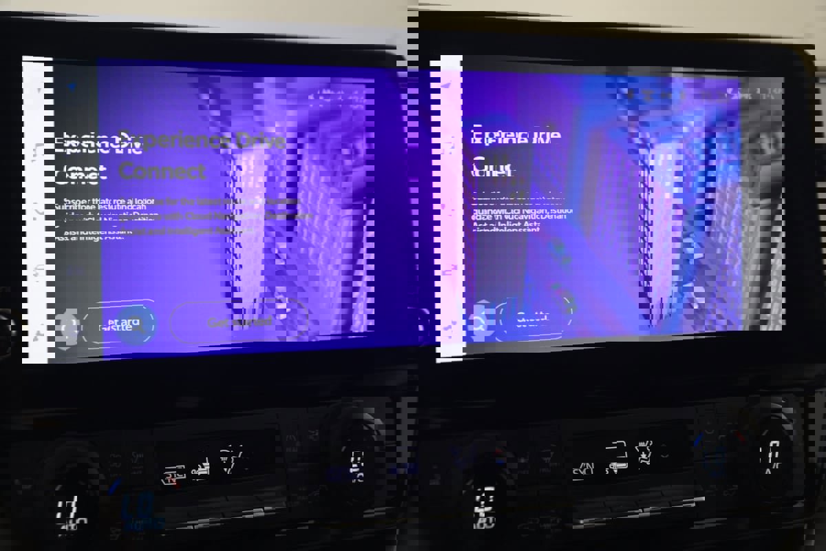 Used 2024 Toyota Grand Highlander XLE image 9