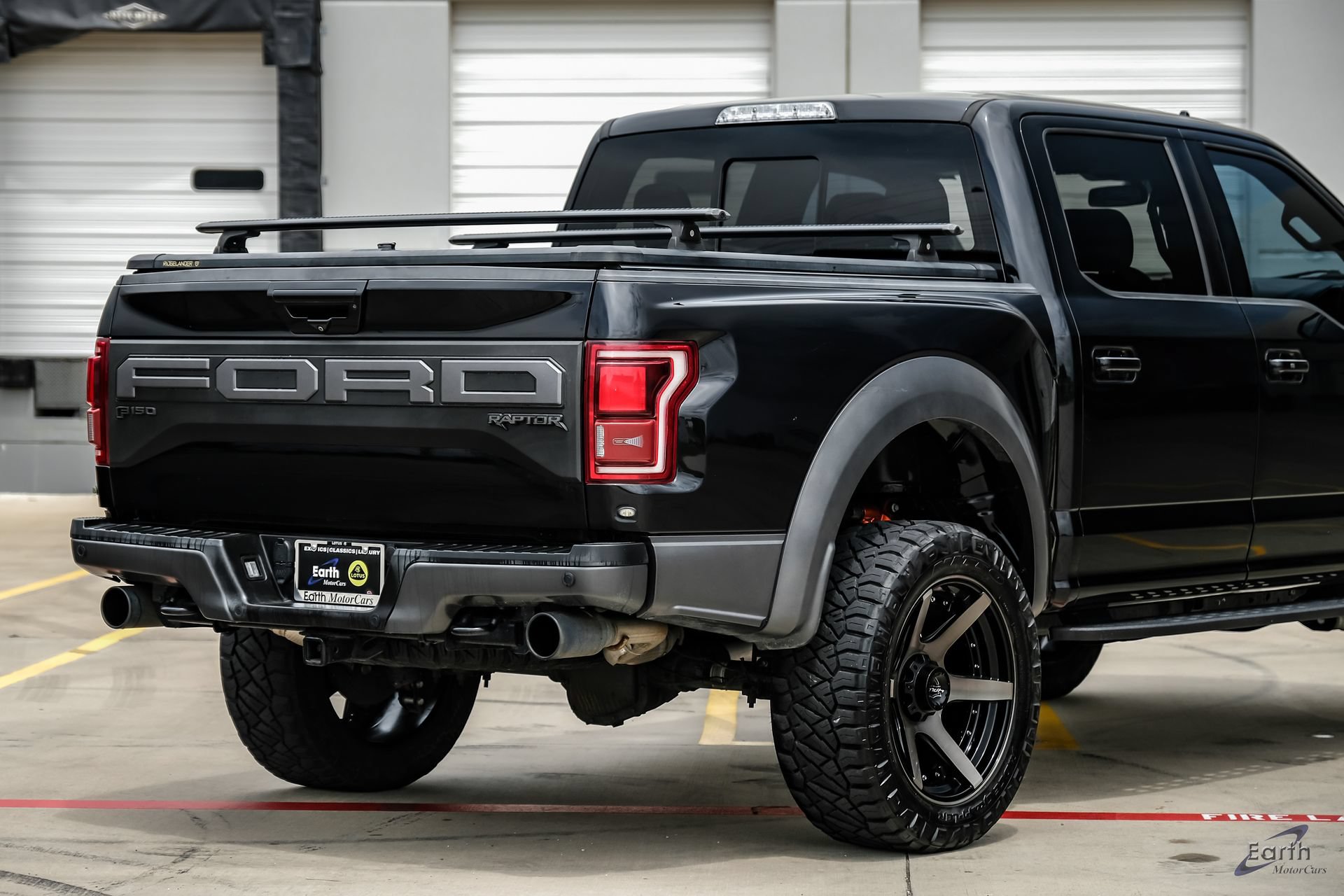 Used 2019 Ford F150 Raptor w/ Equipment Group 802A Luxury AWD/4WD image 18