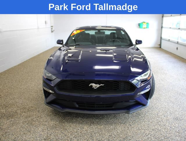 Used 2020 Ford Mustang Premium RWD image 9