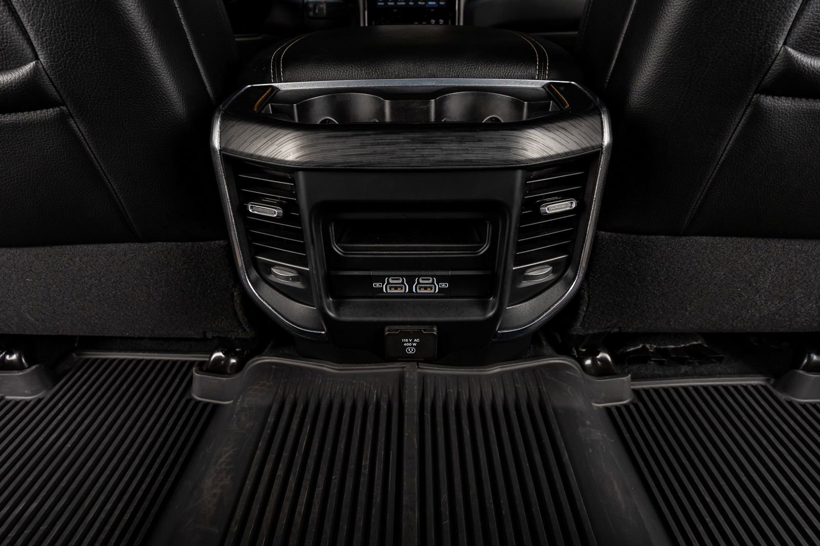 Used 2024 RAM 3500 Laramie w/ Night Edition image 33