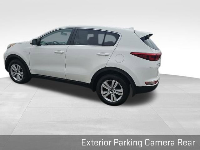 Used 2017 Kia Sportage LX image 16