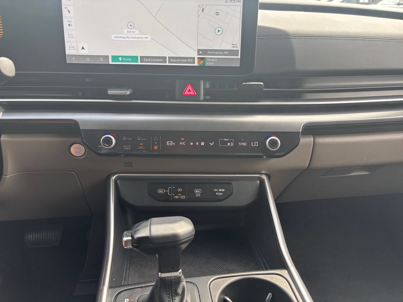 Used 2026 Kia Carnival FWD image 17
