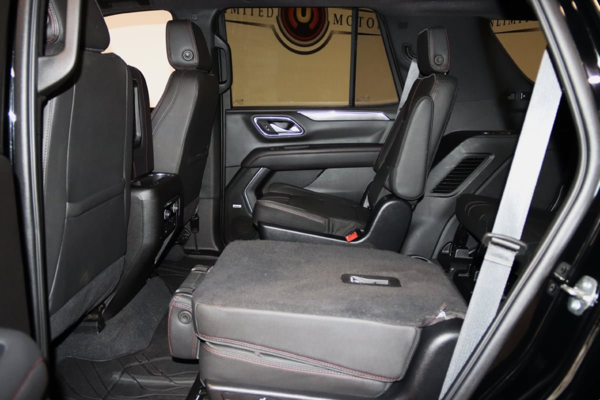 Used 2022 Chevrolet Tahoe RST w/ Luxury Package AWD/4WD image 65