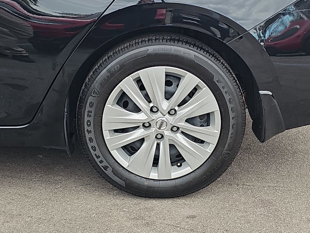 Used 2023 Nissan Sentra S image 36