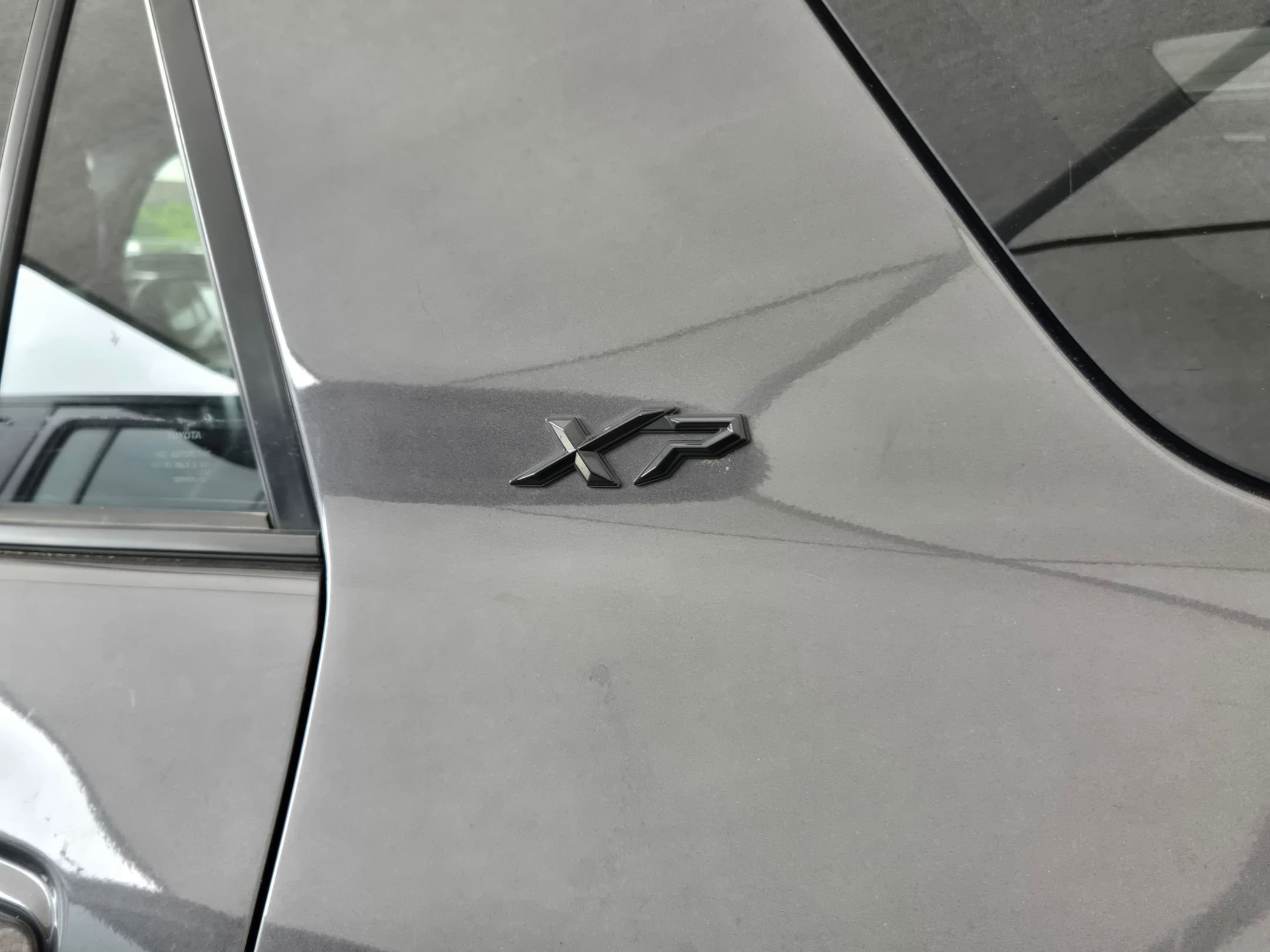 Used 2019 Toyota 4Runner SR5 AWD/4WD image 5