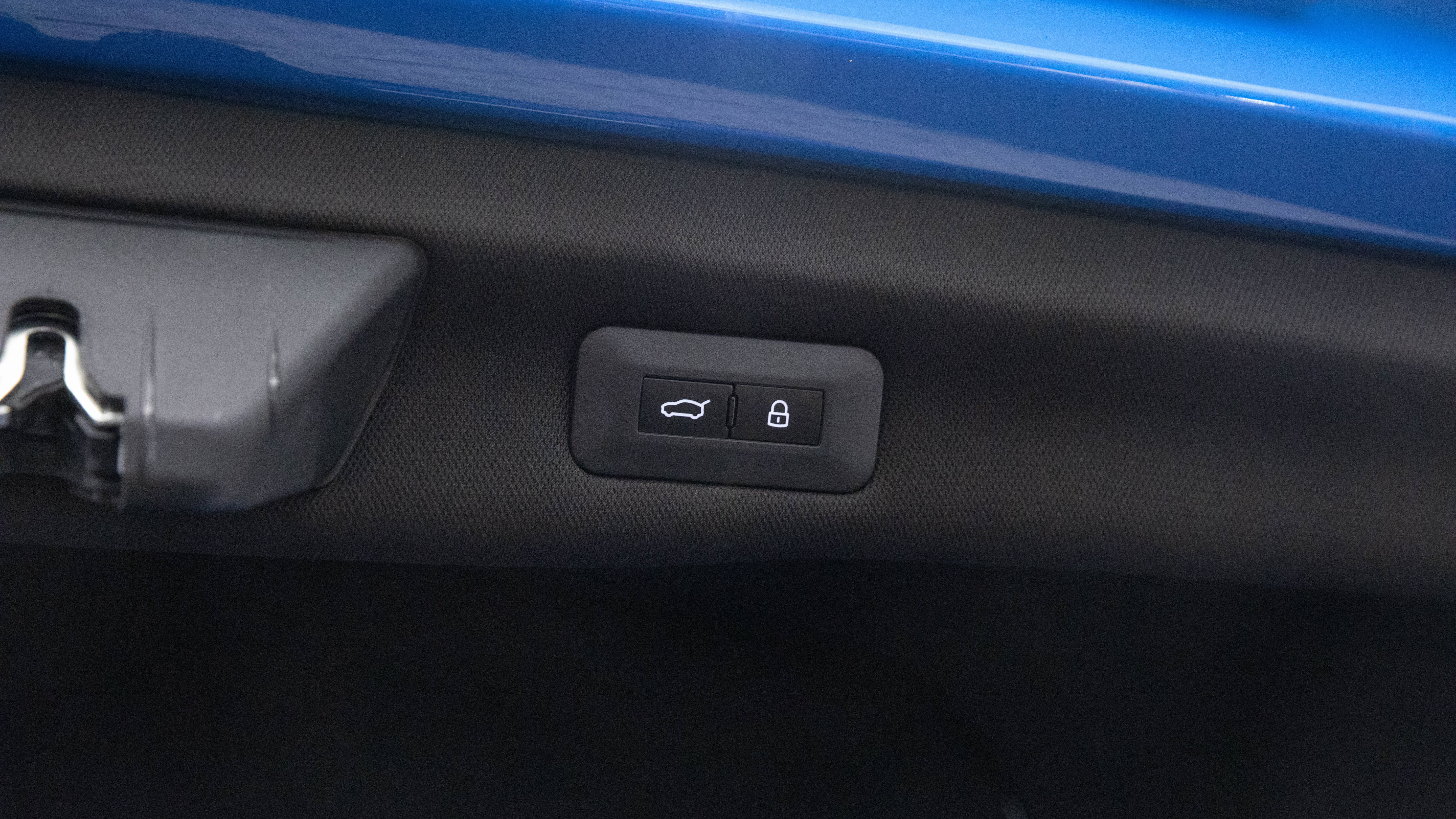 Certified 2026 Ferrari Purosangue AWD/4WD image 36