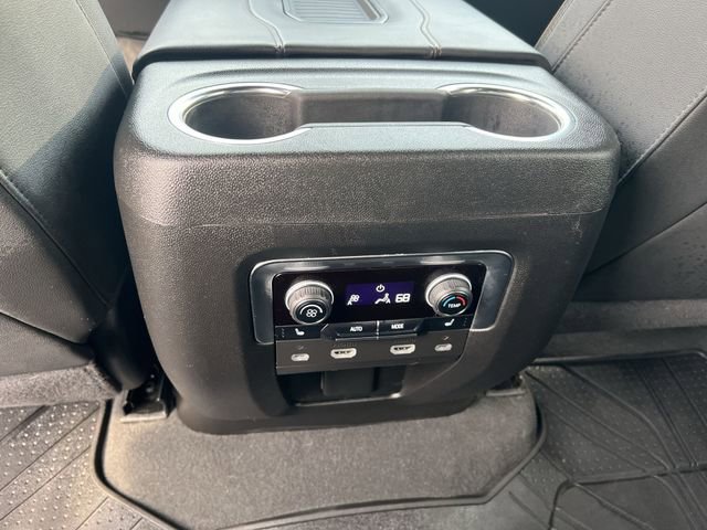 Certified 2024 Chevrolet Tahoe High Country w/ Advanced Technology Package image 27