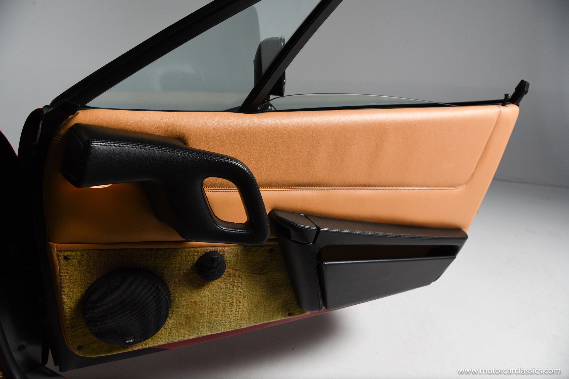 Used 1989 Ferrari 328 GTS RWD image 36