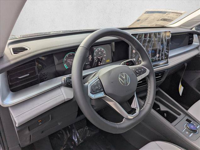 New 2026 Volkswagen Tiguan SE AWD/4WD image 12