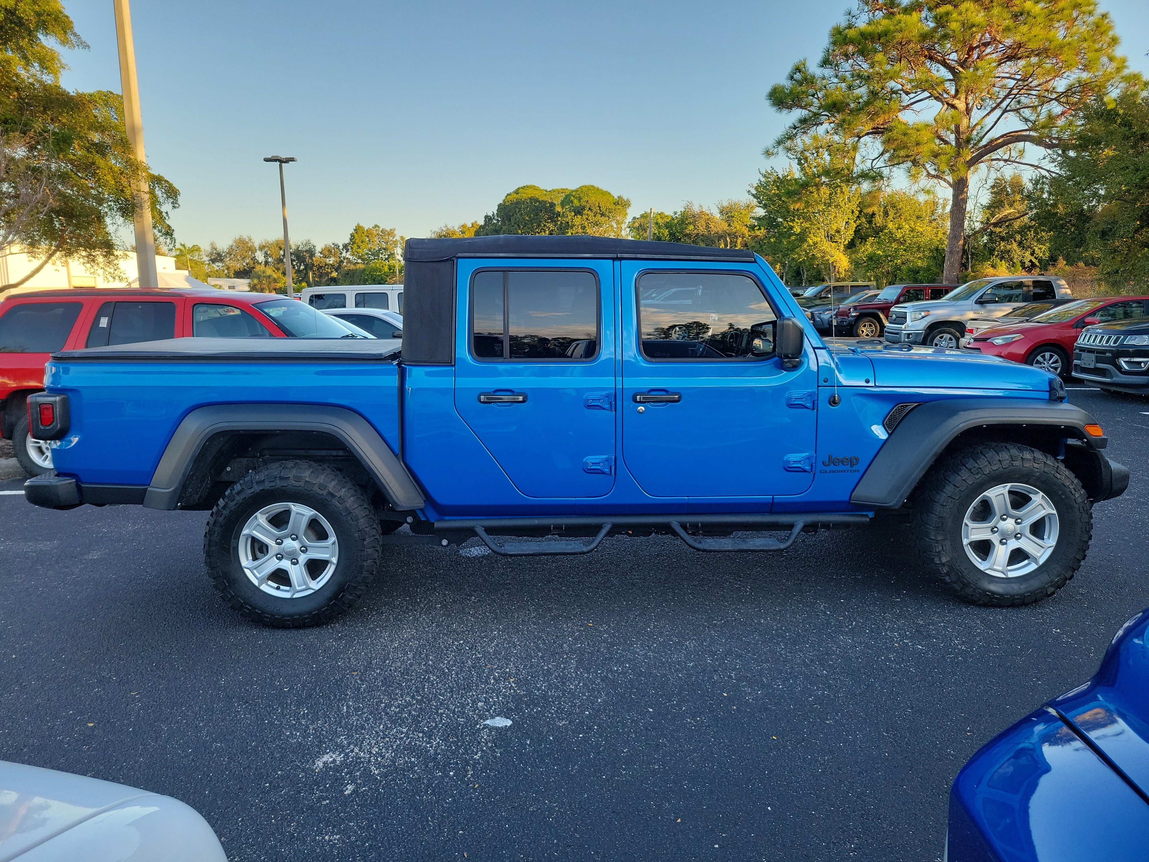 Used 2021 Jeep Gladiator Sport w/ Trailer Tow Package image 7