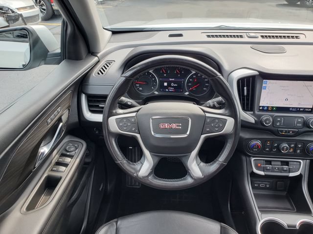 Used 2022 GMC Terrain SLT w/ Infotainment Package II AWD/4WD image 18