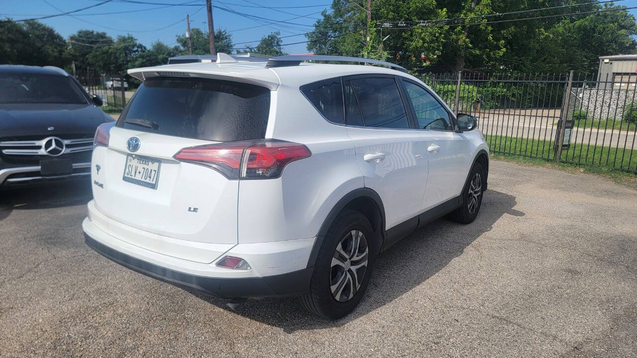 Used 2016 Toyota RAV4 LE FWD image 8
