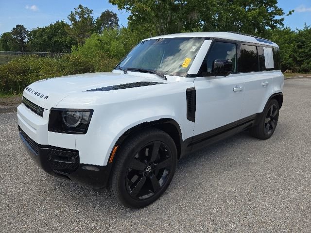 Used 2025 Land Rover Defender 110 X-Dynamic SE