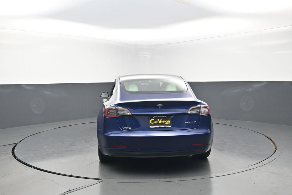 Used 2023 Tesla Model 3 Standard Range RWD image 9