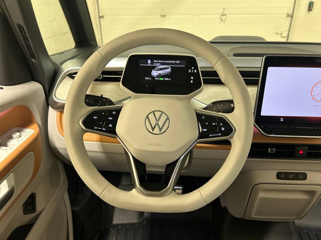 Used 2025 Volkswagen ID. Buzz 1st Edition AWD/4WD image 17