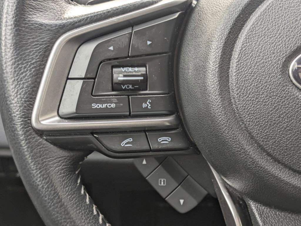 Used 2022 Subaru Outback Premium image 16