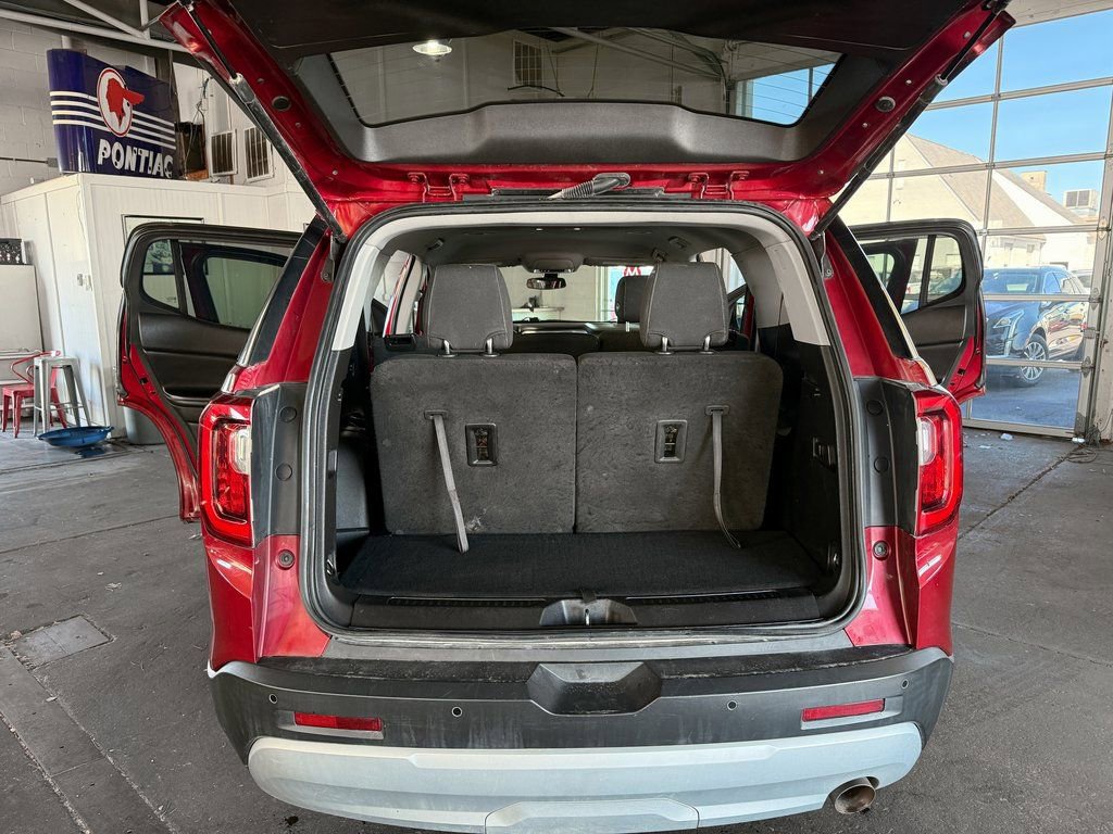 Used 2020 GMC Acadia SLE w/ LPO, Floor Liner Package image 19