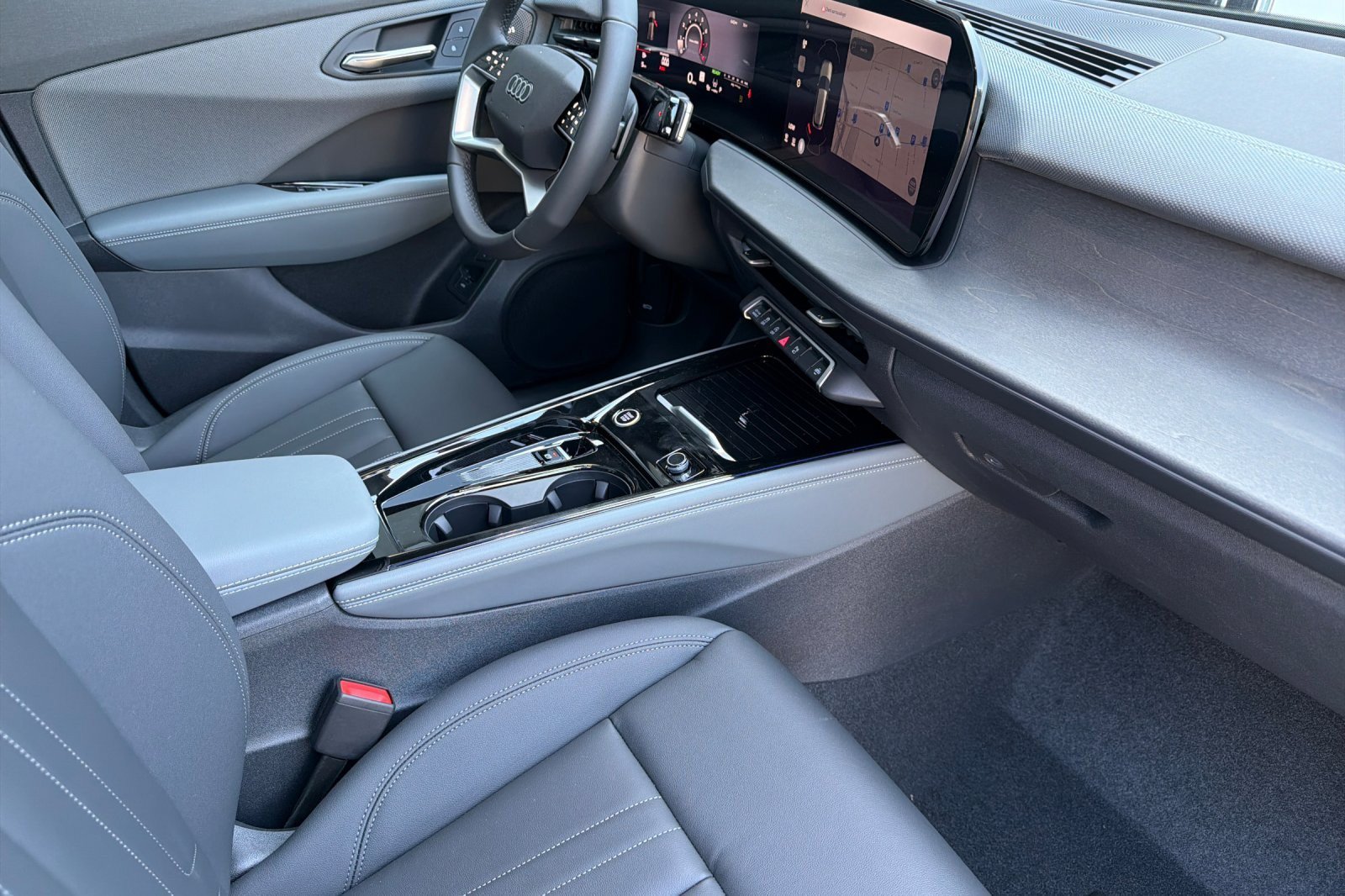 New 2026 Audi Q3 quattro 2.0T AWD/4WD image 14