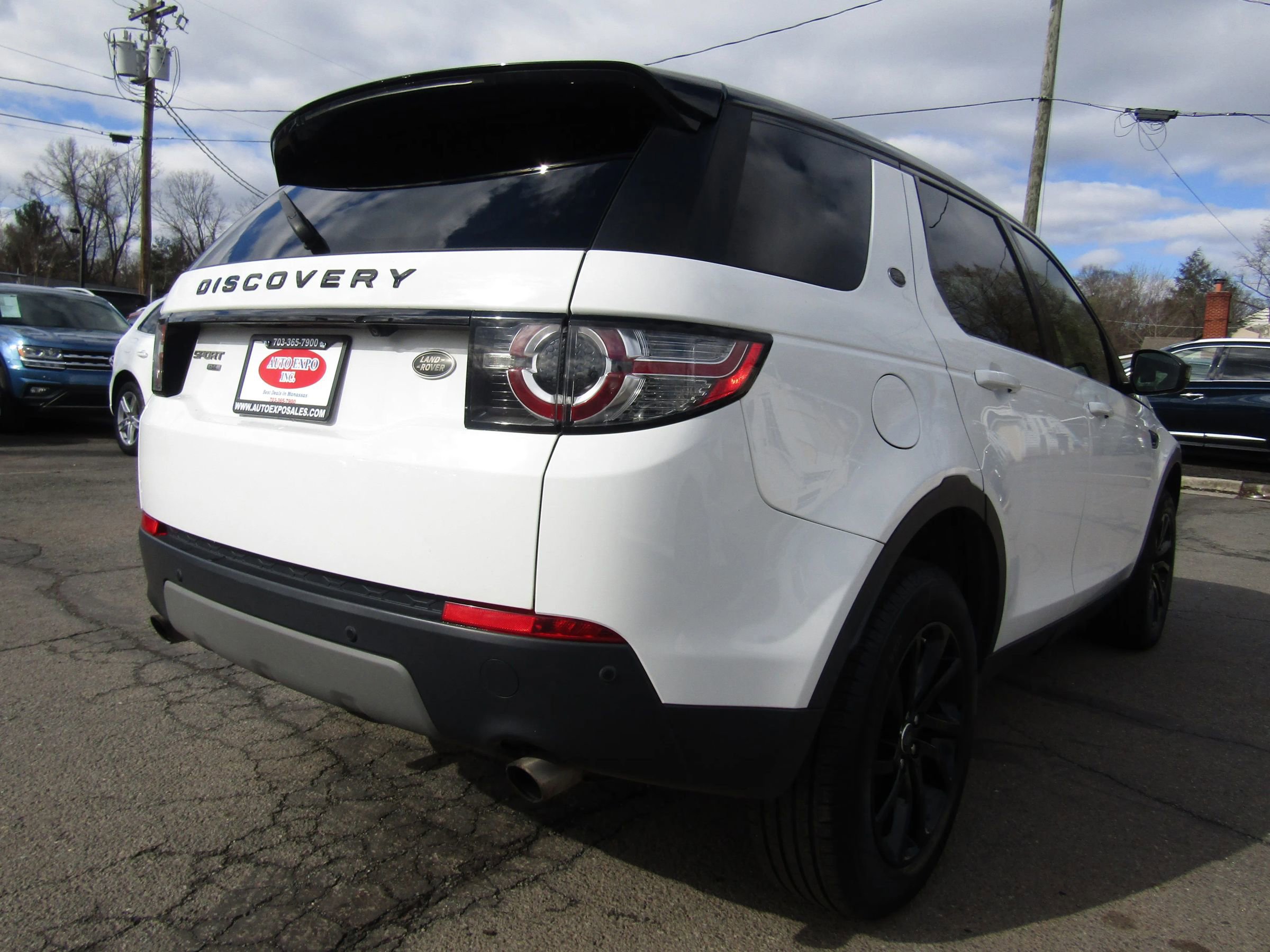 Used 2019 Land Rover Discovery Sport HSE image 7
