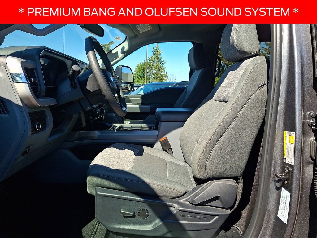 Used 2026 Ford F350 XLT w/ XLT Premium Package AWD/4WD image 13