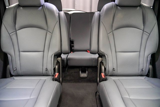 Used 2023 Buick Enclave Essence w/ Experience Buick Package image 31