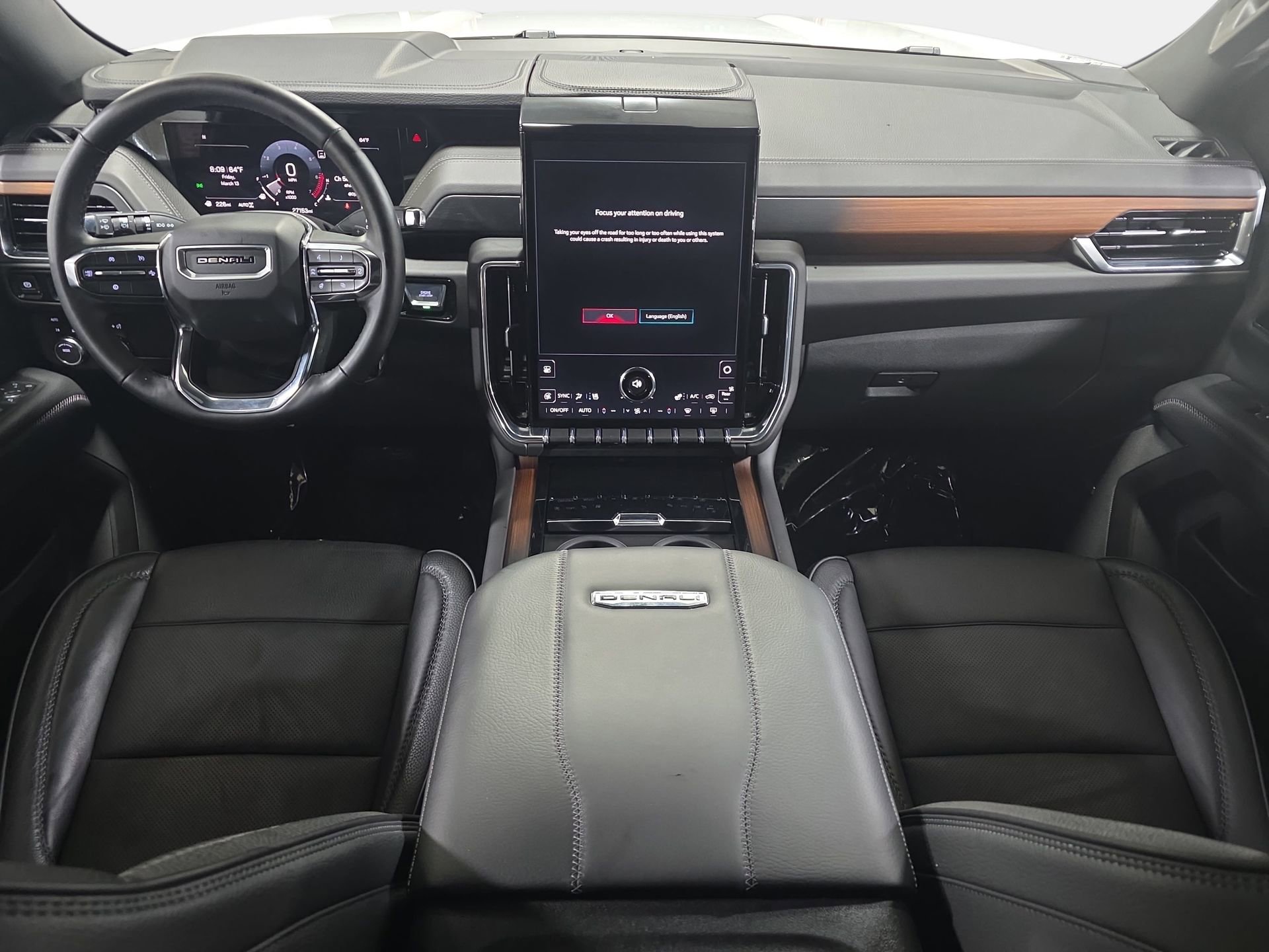 Used 2025 GMC Yukon Denali image 9