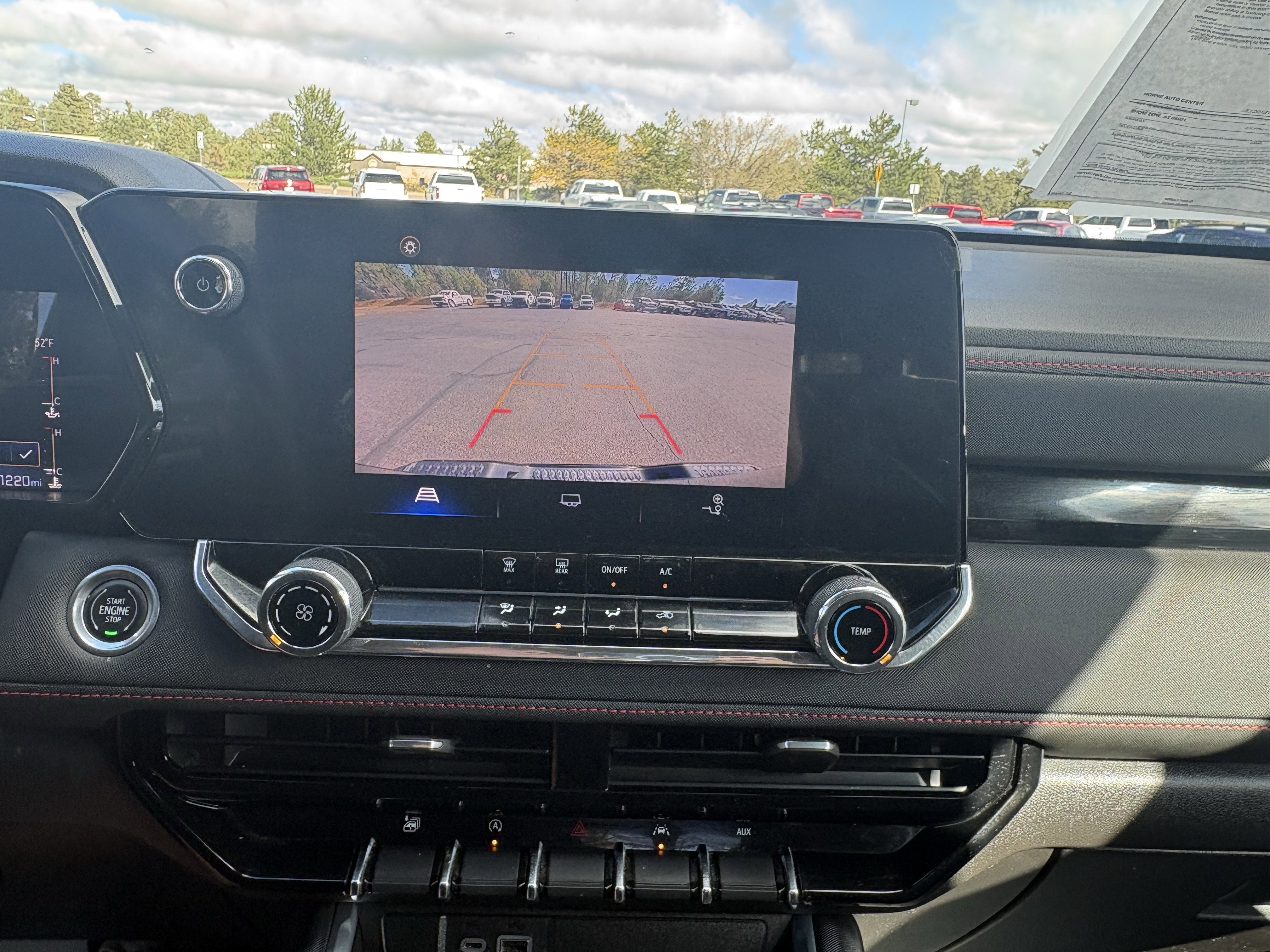 Used 2023 Chevrolet Colorado Z71 AWD/4WD image 23