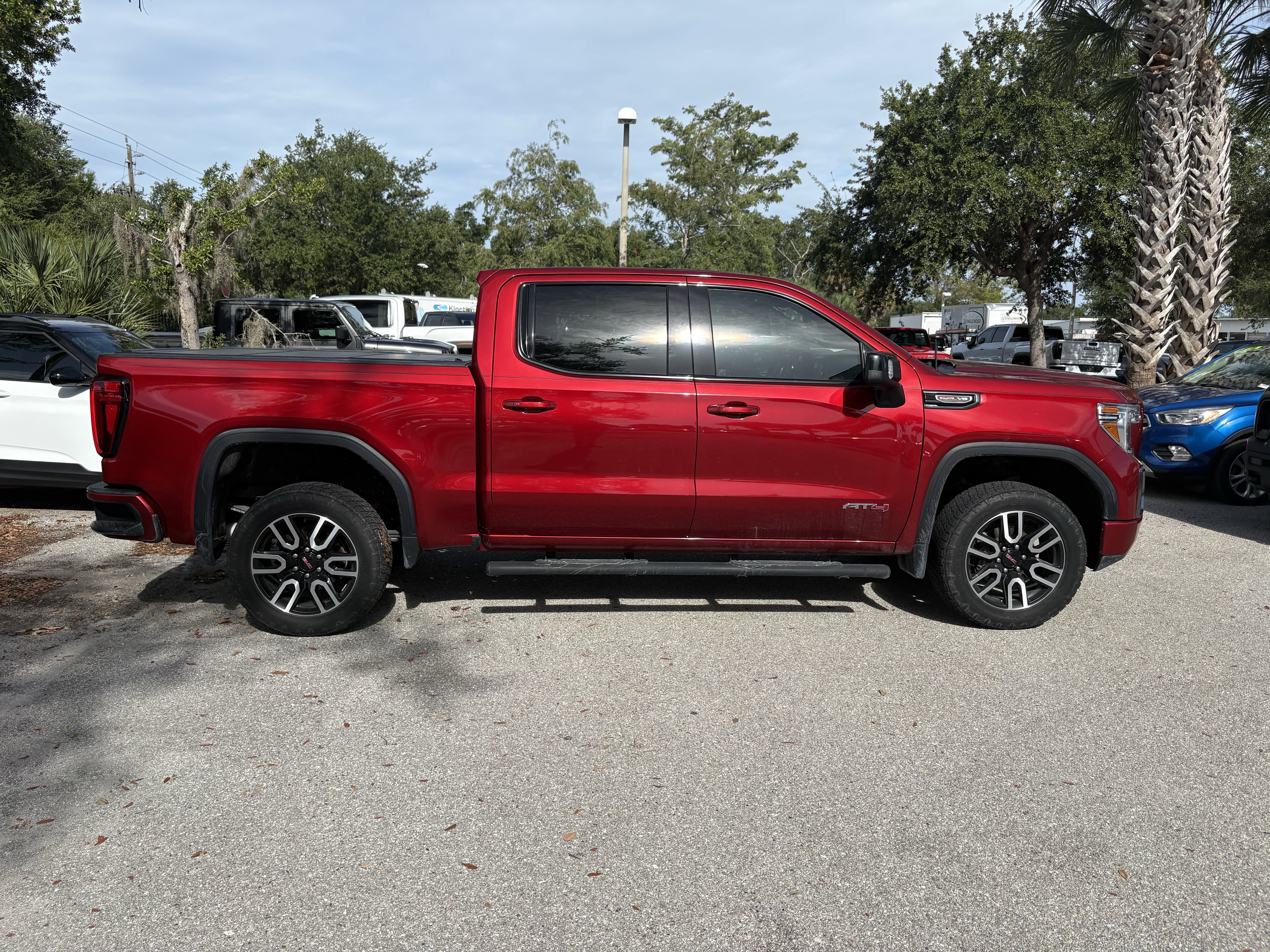 Certified 2021 GMC Sierra 1500 AT4 w/ AT4 Value Package AWD/4WD image 8