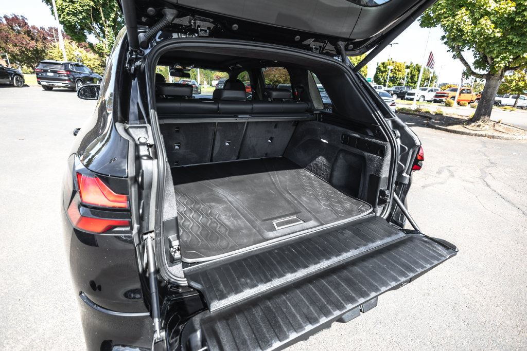 Used 2025 BMW X5 M60i AWD/4WD image 26