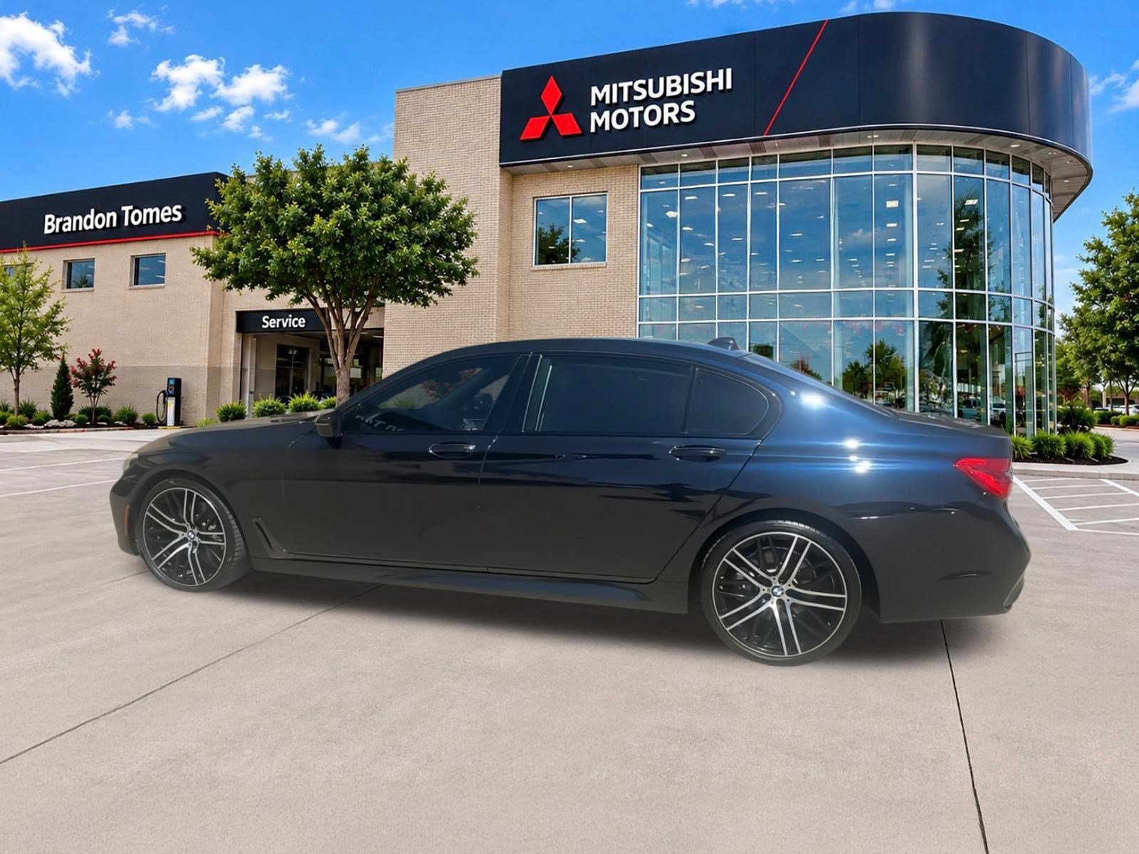 Used 2018 BMW 750i xDrive AWD/4WD image 6