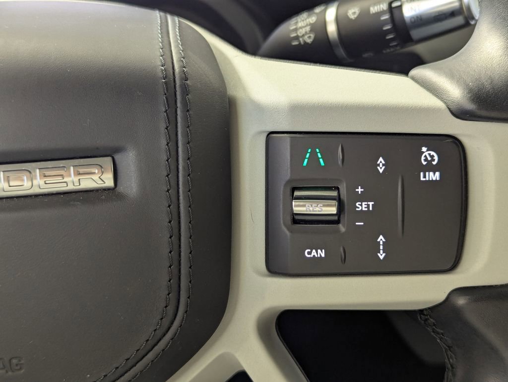 Used 2020 Land Rover Defender 110 HSE image 39