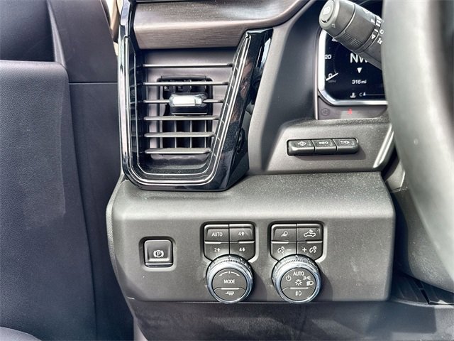 New 2026 GMC Sierra 1500 AT4 w/ Technology Package image 18