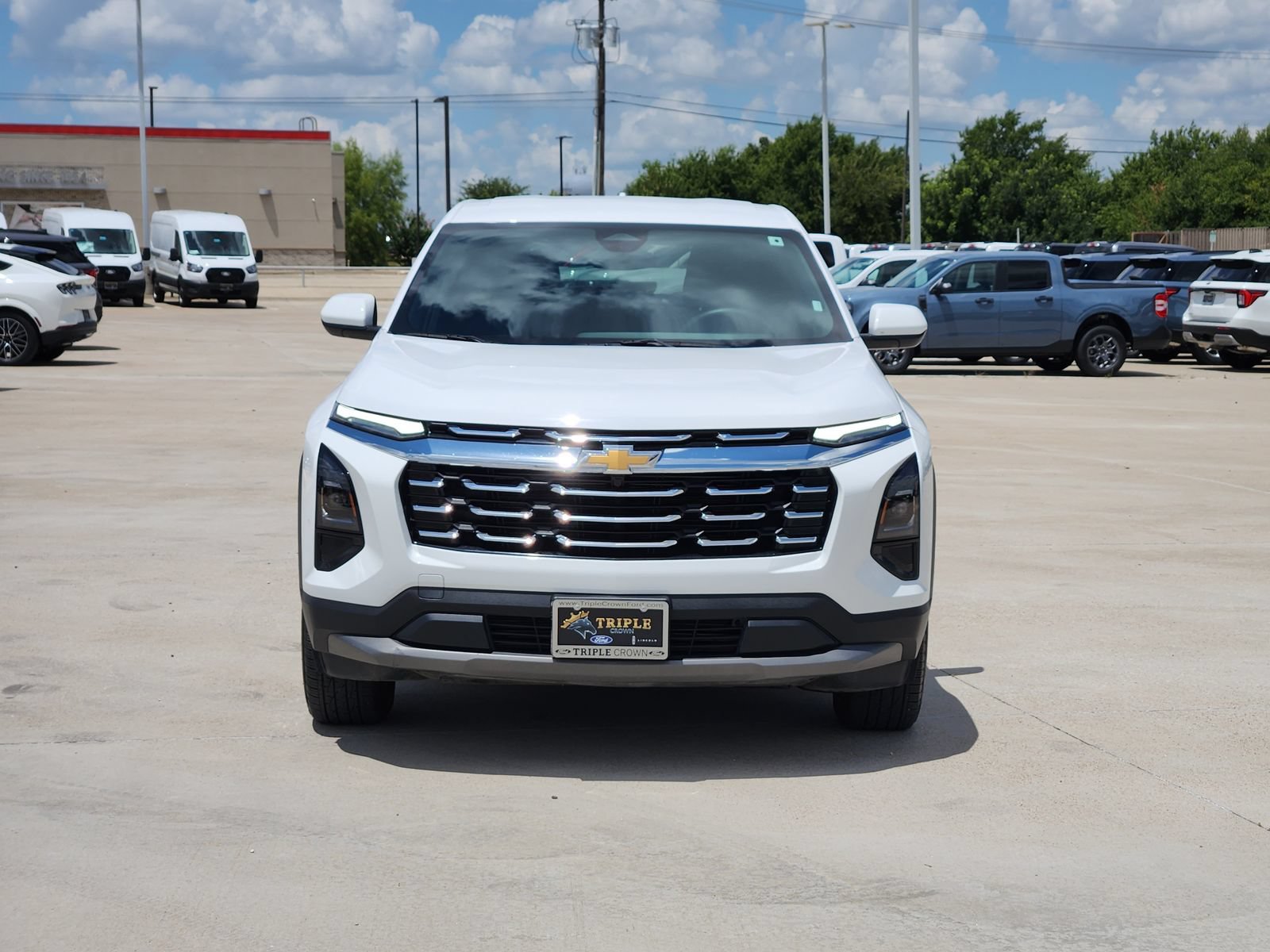 Used 2026 Chevrolet Equinox LT w/ Convenience Package II FWD image 6