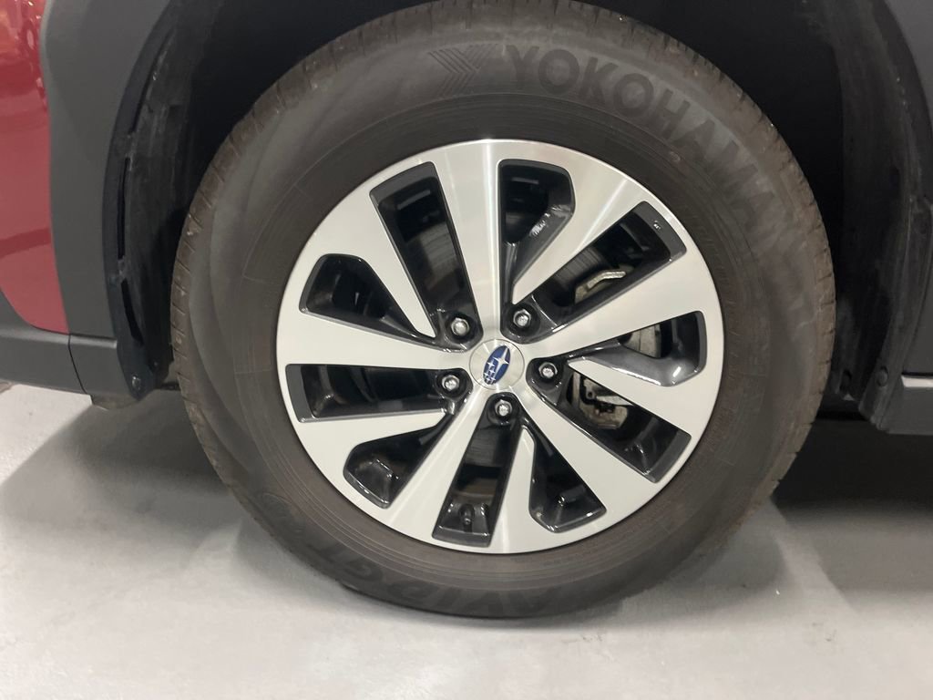 Certified 2025 Subaru Outback Premium image 2