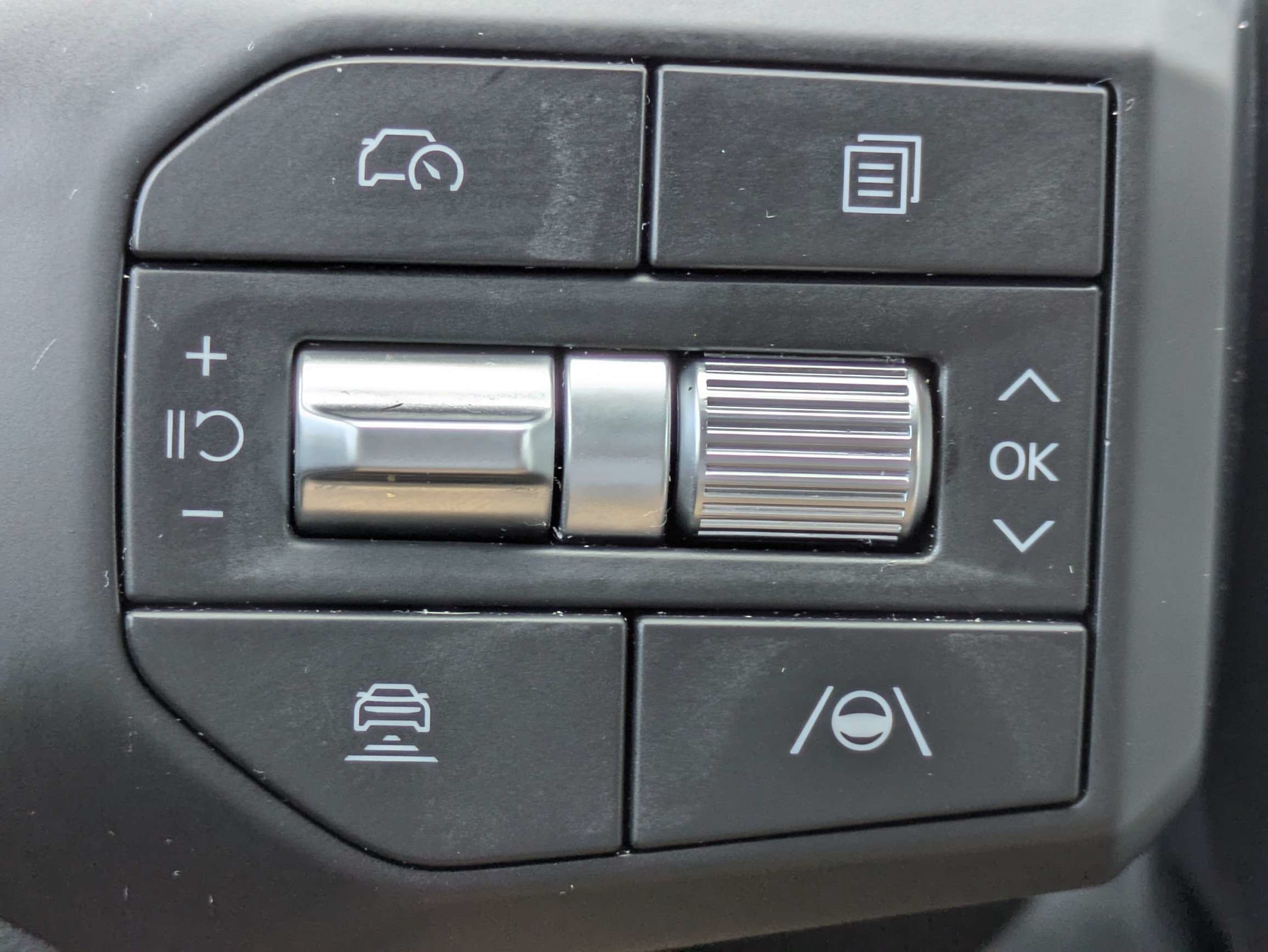 Certified 2025 Kia K4 GT-Line w/ GT-Line Sunroof Package FWD image 31