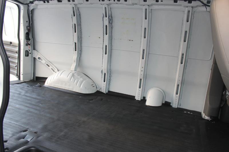 Used 2022 GMC Savana 2500 G2500 Cargo Van w/ Driver Convenience Package image 13