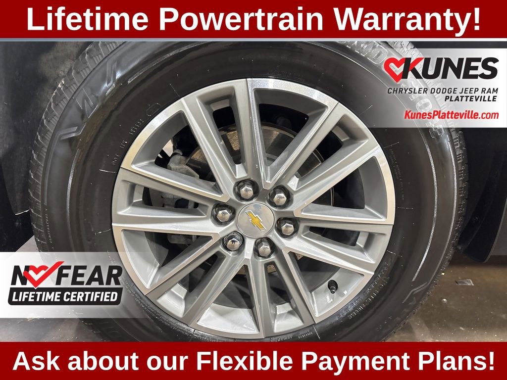 Used 2023 Chevrolet Traverse LT image 13