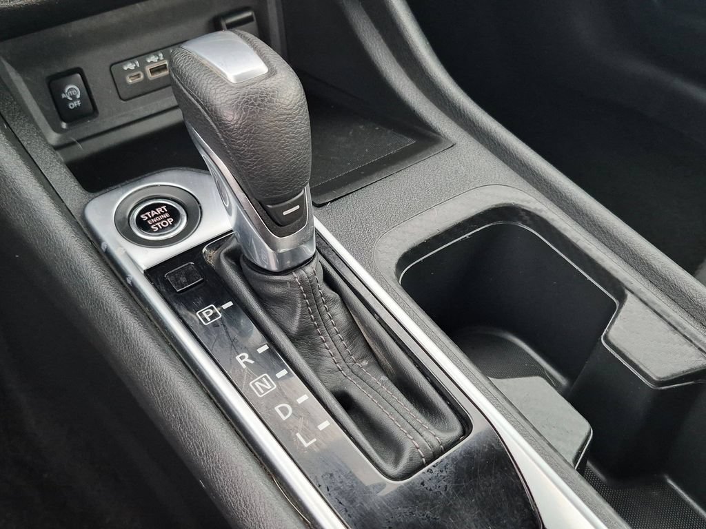 Used 2024 Nissan Sentra SV FWD image 20
