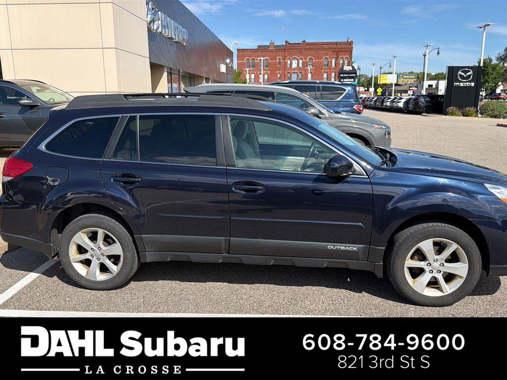 Used 2014 Subaru Outback 2.5i Premium AWD/4WD image 1